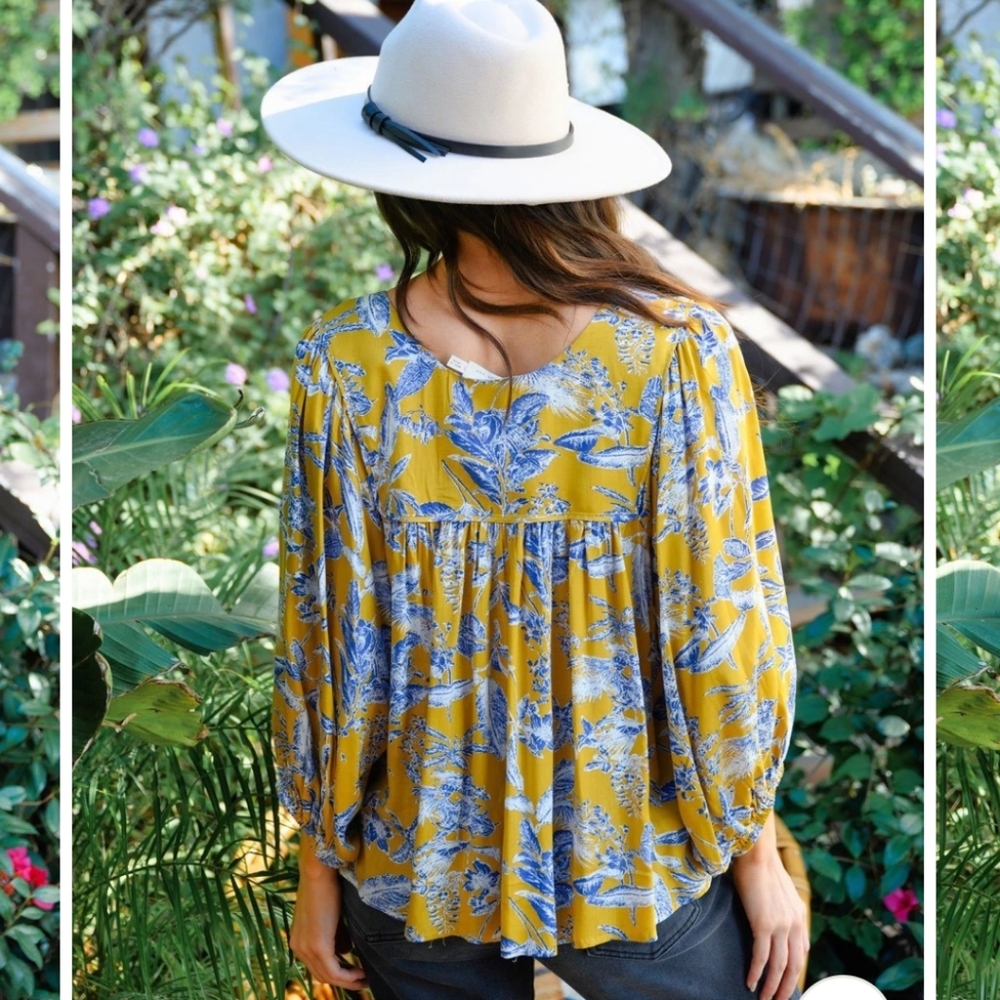 Women's Long Sleeve Floral Top - Picture 3 of 3
